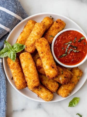 Homemade Mozzarella Sticks Recipe