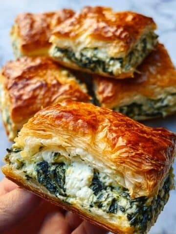 Addictive Spinach Stuffed Pastry Recipe