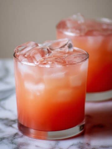 Iced Guava White Tea Lemonade Recipe