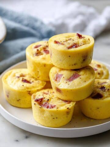 Copycat Egg Bites with Bacon & Gruyère Recipe