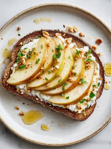 Apple Pie Cottage Cheese Toast Recipe