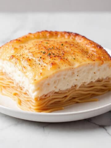 Decadent Chicken Carbonara Spaghetti Pie Recipe