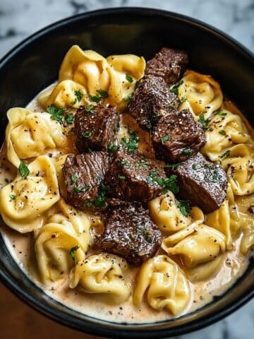 Cracked Garlic Steak Tortellini in Creamhouse Sauce Recipe