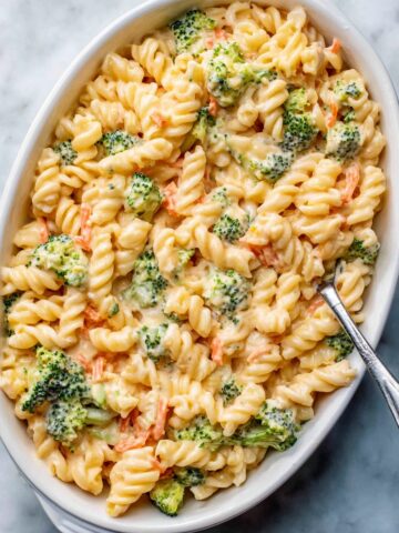 One Pot Healthy Broccoli Mac and Cheese Recipe