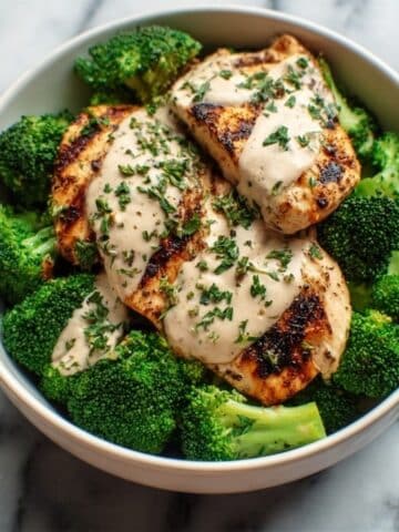 Grilled Chicken & Broccoli Bowls with Creamy Garlic Sauce Recipe