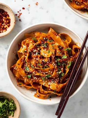 Spicy Chili Garlic Noodles Recipe