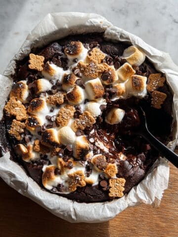 Brown Butter Hot Cocoa Brownie Skillet Recipe
