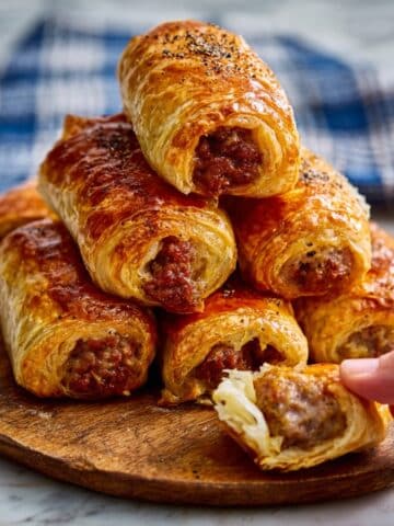 Easy Christmas Sausage Rolls Recipe