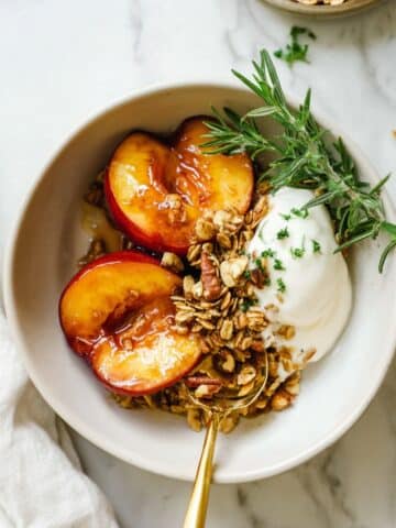 Baked Vanilla Cardamom Nectarines Recipe