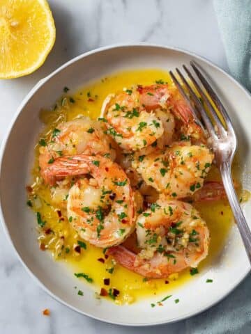 Classic Shrimp Scampi with Shells in Garlic White Wine Butter Sauce Recipe