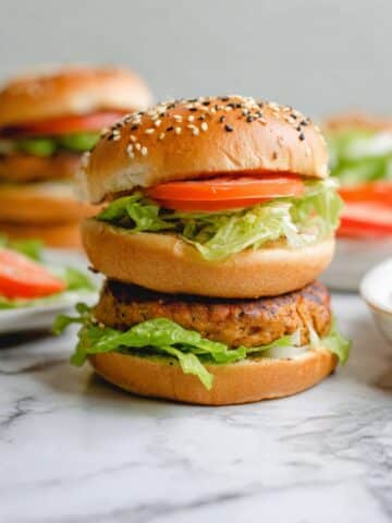 Spicy Feta Chicken Burgers Recipe