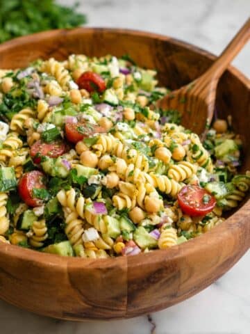 Greek Chickpea Pasta Salad Recipe