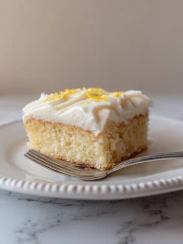 Copycat Trader Joe’s Lemon Mini Sheet Cake Recipe